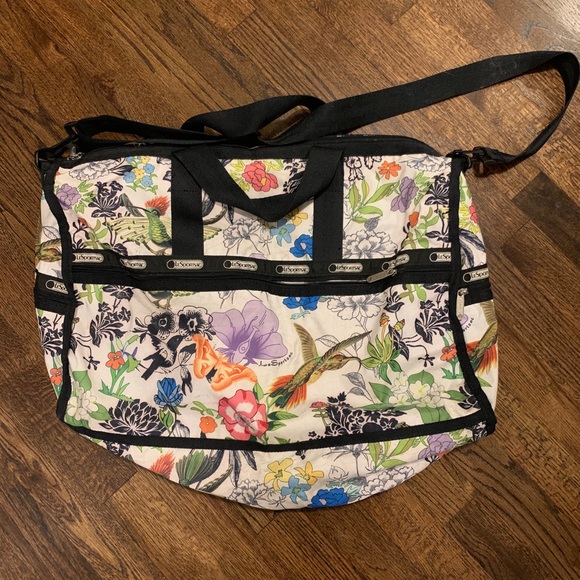 LeSportsac Weekender